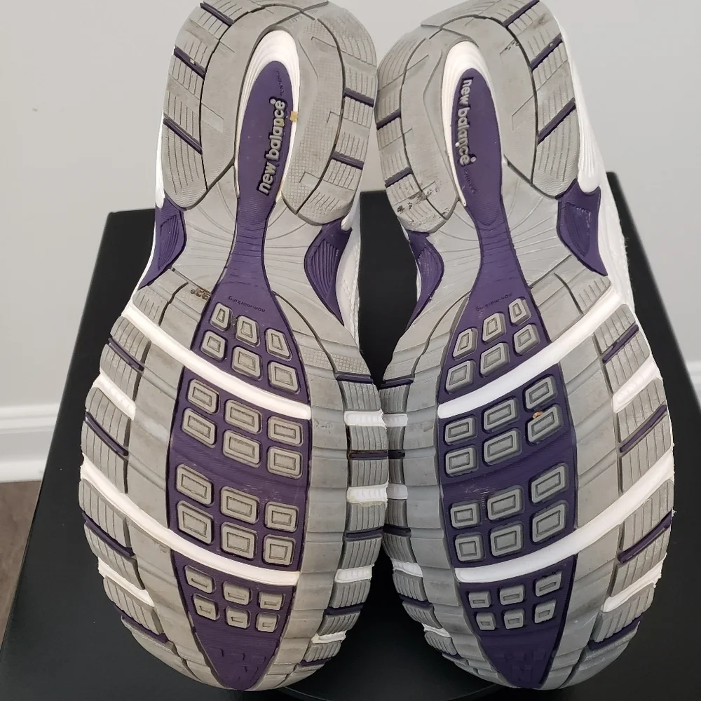 New Balance White and Silver Athletic Sneakers with Purple Accents